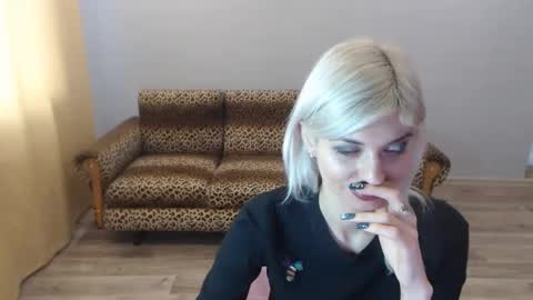 Snapshot of sexybeatriice chatting on December 24, 2024, 10:33 am sexybeatriice online show from December 24, 2024, 10:33 am