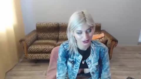 Snapshot of sexybeatriice chatting on December 27, 2024, 10:45 am sexybeatriice online show from December 27, 2024, 10:45 am