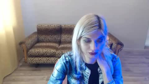 Snapshot of sexybeatriice chatting on January 17, 2025, 10:22 am sexybeatriice online show from January 17, 2025, 10:22 am