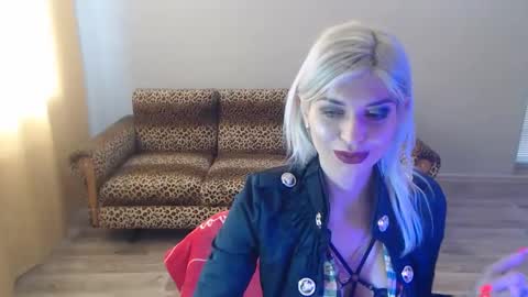 Snapshot of sexybeatriice chatting on February 9, 2025, 7:16 am sexybeatriice online show from February 9, 2025, 7:16 am