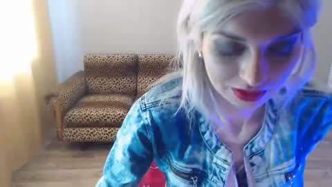 Snapshot of sexybeatriice chatting on February 13, 2025, 7:03 am sexybeatriice online show from February 13, 2025, 7:03 am