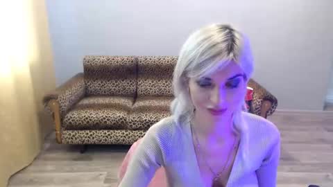 Snapshot of sexybeatriice chatting on October 9, 2025, 6:33 am sexybeatriice online show from October 9, 2025, 6:33 am