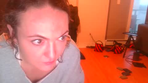 sexybriiiixoxox online show from May 2, 2026, 9:03 am
