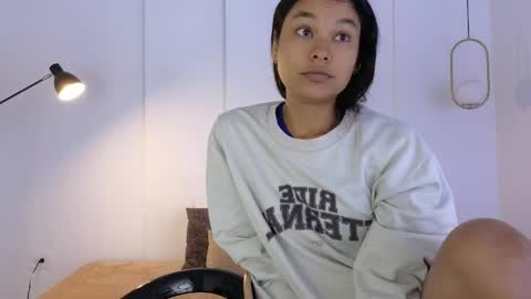 Snapshot of sexychanell_18 chatting on April 15, 2026, 1:18 pm chanell and yina online show from April 15, 2026, 1:18 pm