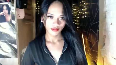 Miss Cheng online show from February 11, 2026, 10:42 am