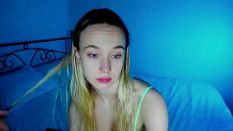 Snapshot of sexycocobutt chatting on February 12, 2025, 10:03 am Sophia online show from February 12, 2025, 10:03 am