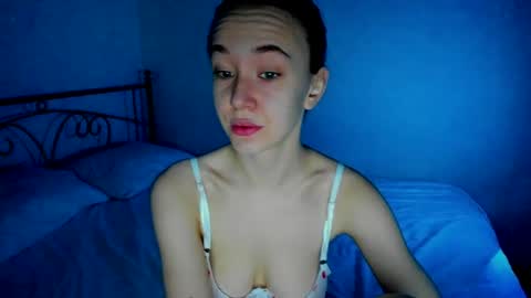 Snapshot of sexycocobutt chatting on February 13, 2025, 6:52 am Sophia online show from February 13, 2025, 6:52 am