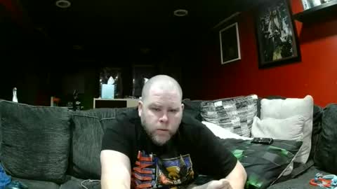 Sexydadfigure online show from April 4, 2026, 10:46 am