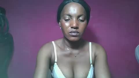 sexydoll32 online show from March 14, 2026, 3:56 am