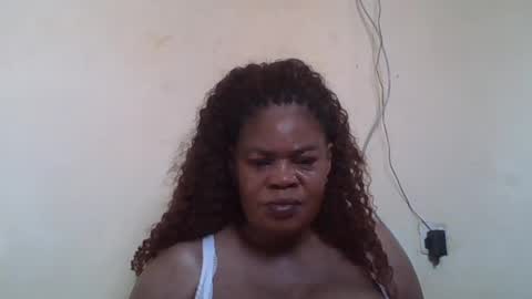 Snapshot of sexydove2 chatting on June 18, 2026, 7:08 am EMILY online show from June 18, 2026, 7:08 am