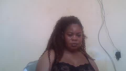 Snapshot of sexydove2 chatting on June 26, 2026, 7:24 am EMILY online show from June 26, 2026, 7:24 am