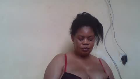Snapshot of sexydove2 chatting on July 3, 2026, 2:12 pm EMILY online show from July 3, 2026, 2:12 pm