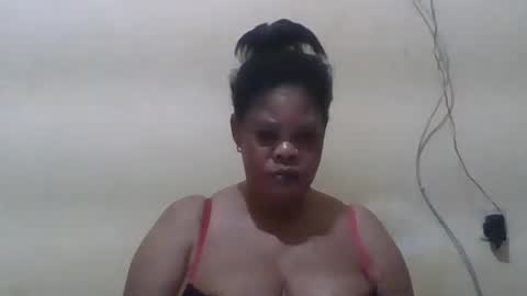 Snapshot of sexydove2 chatting on July 4, 2026, 3:24 am EMILY online show from July 4, 2026, 3:24 am