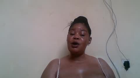 Snapshot of sexydove2 chatting on July 12, 2026, 6:59 am EMILY online show from July 12, 2026, 6:59 am