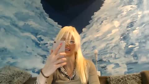 Snapshot of sexyeni chatting on February 22, 2025, 2:17 am ENI pvt moan your name WHEN I M NOT online you tell me in SNAPCHAT deal yes add me... FREE TWITTER magiconline101...... online show from February 22, 2025, 2:17 am