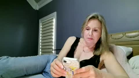 LisaisLuscious online show from April 4, 2026, 2:25 pm