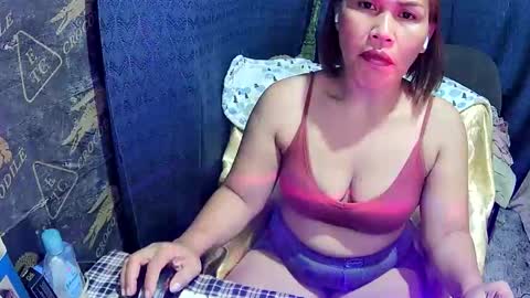 Snapshot of sexyflower01 chatting on November 2, 2025, 10:28 am sexyflower01 online show from November 2, 2025, 10:28 am