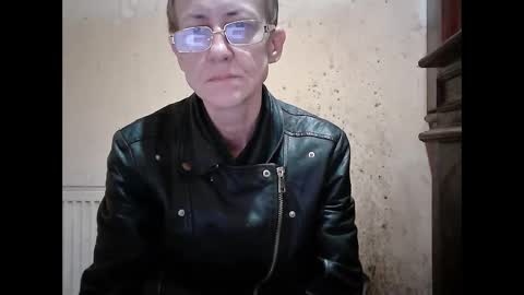 sexygeny4652 online show from December 1, 2025, 4:39 am