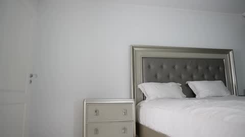 Snapshot of sexygirlforyouuu chatting on February 14, 2025, 5:19 am Vanessa online show from February 14, 2025, 5:19 am