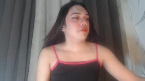 TYRA 3 online show from November 9, 2025, 10:08 pm