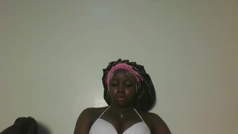 sexykitty online show from May 14, 2026, 6:58 pm