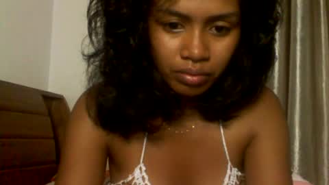 sexylarra12 online show from May 11, 2026, 12:16 am