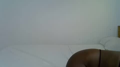 Snapshot of sexyleilah chatting on October 30, 2025, 1:23 pm sexyleilah online show from October 30, 2025, 1:23 pm