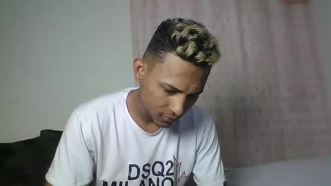 Snapshot of sexyleon69 chatting on December 31, 2024, 7:51 pm Sexy leon online show from December 31, 2024, 7:51 pm