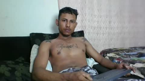 Snapshot of sexyleon69 chatting on February 21, 2025, 10:59 pm Sexy leon online show from February 21, 2025, 10:59 pm