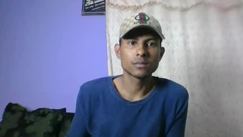 Snapshot of sexyleon69 chatting on March 12, 2025, 6:07 am Sexy leon online show from March 12, 2025, 6:07 am