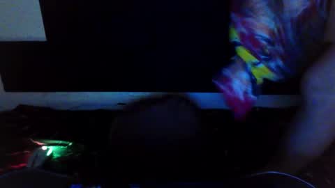 Snapshot of sexylove212002 chatting on December 2, 2025, 2:50 am Lily online show from December 2, 2025, 2:50 am