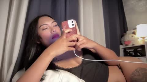 Snapshot of sexylovesappira chatting on March 5, 2026, 4:25 pm maxine online show from March 5, 2026, 4:25 pm