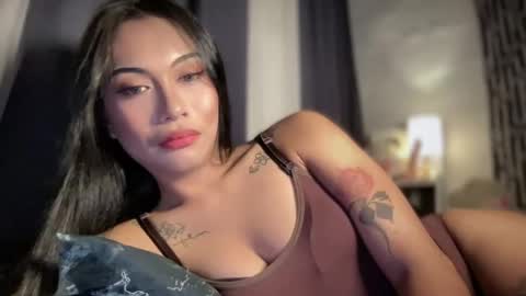 Snapshot of sexylovesappira chatting on April 11, 2026, 5:39 pm maxine online show from April 11, 2026, 5:39 pm