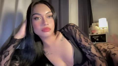 Snapshot of sexylovesappira chatting on April 15, 2026, 8:09 pm maxine online show from April 15, 2026, 8:09 pm