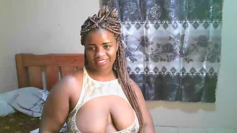 sexylucy33 online show from February 17, 2026, 12:29 am