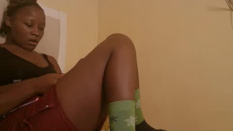 Snapshot of sexymia56 chatting on October 1, 2025, 7:36 am Miss mia online show from October 1, 2025, 7:36 am