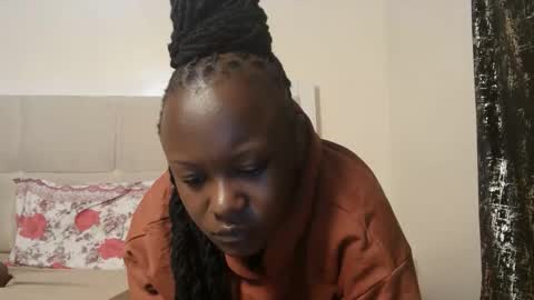 Snapshot of sexymia56 chatting on October 6, 2025, 9:34 pm Miss mia online show from October 6, 2025, 9:34 pm