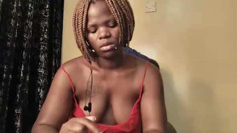 Snapshot of sexynina25 chatting on September 30, 2025, 7:02 am nina online show from September 30, 2025, 7:02 am