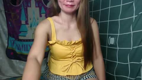 Snapshot of sexypinay2023 chatting on December 12, 2024, 7:19 am Goddess Venus online show from December 12, 2024, 7:19 am
