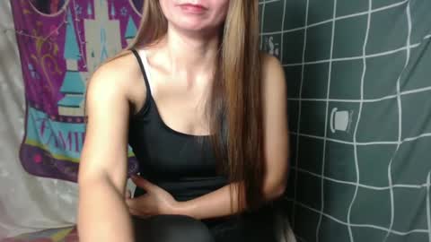 Snapshot of sexypinay2023 chatting on December 12, 2024, 7:37 pm Goddess Venus online show from December 12, 2024, 7:37 pm