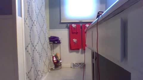 Snapshot of sexypluvin chatting on January 8, 2025, 3:28 pm sexypluvin online show from January 8, 2025, 3:28 pm