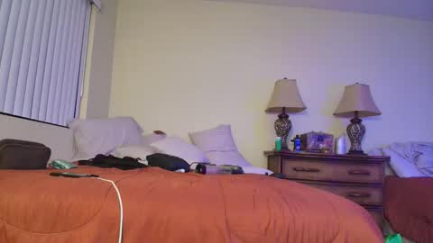 Snapshot of sexypossum chatting on March 25, 2026, 6:52 am Possum online show from March 25, 2026, 6:52 am