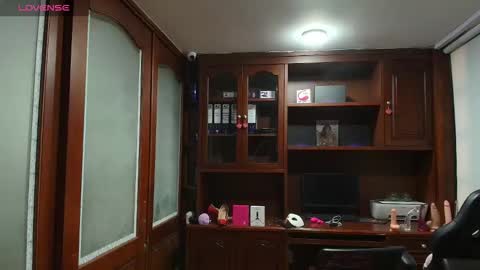 R A C H E L online show from January 6, 2026, 12:09 pm