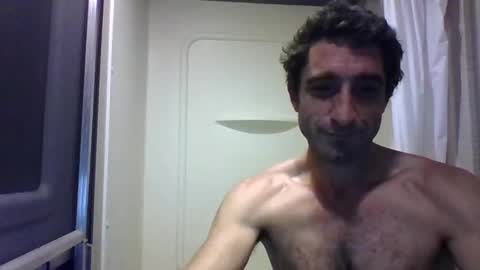 sexyRENTS online show from December 22, 2024, 4:28 am