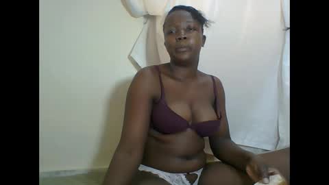 PAULINE online show from February 21, 2025, 7:01 am