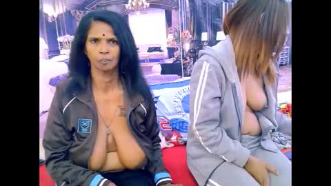 Snapshot of sexyva4u2luv chatting on February 20, 2026, 6:48 am sexyva4u2luv online show from February 20, 2026, 6:48 am