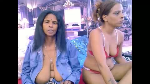 Snapshot of sexyva4u2luv chatting on February 24, 2026, 7:28 am sexyva4u2luv online show from February 24, 2026, 7:28 am