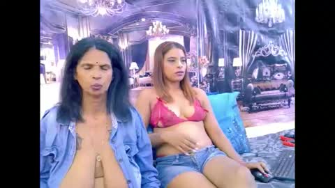 Snapshot of sexyva4u2luv chatting on February 27, 2026, 9:04 pm sexyva4u2luv online show from February 27, 2026, 9:04 pm