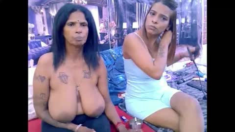 Snapshot of sexyva4u2luv chatting on March 5, 2026, 9:27 am sexyva4u2luv online show from March 5, 2026, 9:27 am