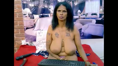 Snapshot of sexyva4u2luv chatting on March 15, 2026, 8:37 pm sexyva4u2luv online show from March 15, 2026, 8:37 pm